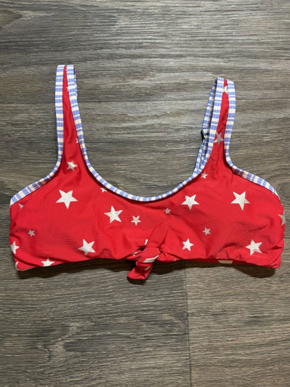 California Waves Keyhole Red Star Bikini Top Medium Swim Adjustable Swimwear NEW